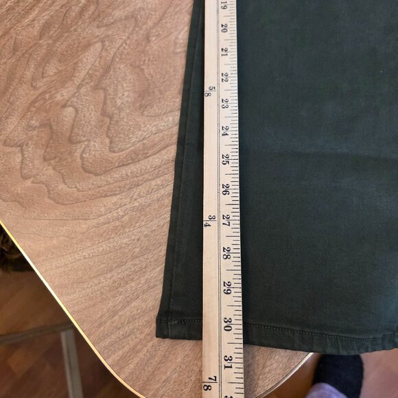 Well Worn Womens High Rise Cargo Denim Pant Straight Army Green Size 12/32 Large - Picture 16 of 17